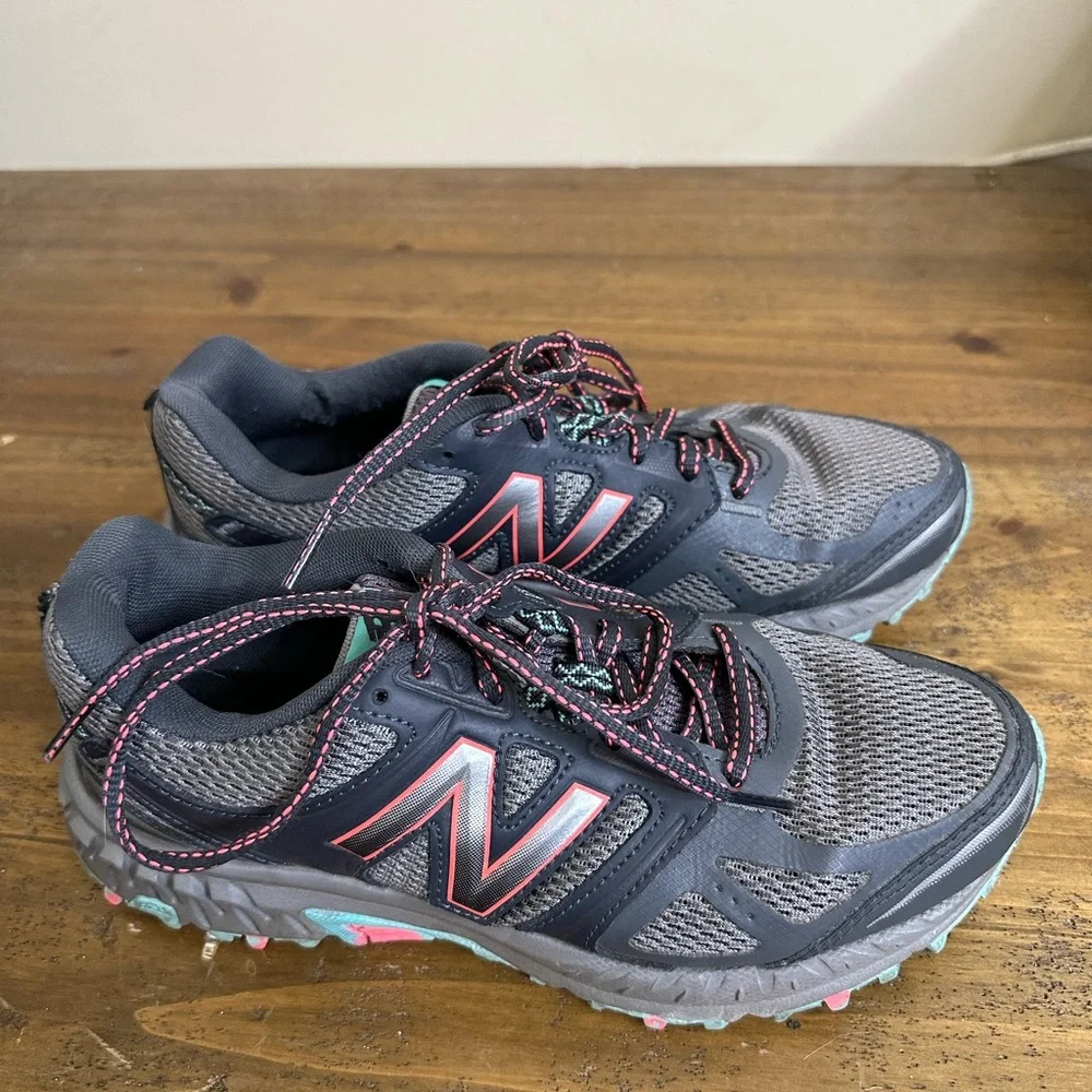 New Balance Women 7.5 412 v3 TechRide Trail Running Shoes